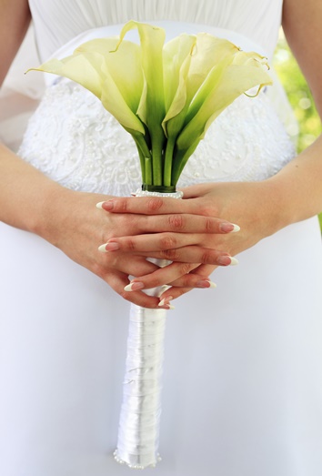 Uñas decoradas para una boda