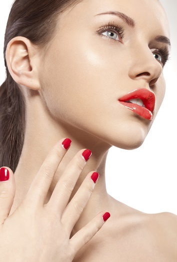 Los mitos más comunes de las uñas de gel Los mitos más comunes de las uñas de gel