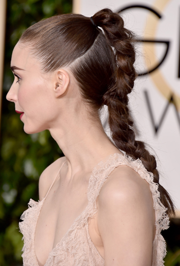 Ficha la trenza de Rooney Mara en los Globos de Oro 2016