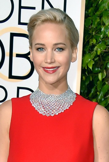 Jennifer Lawrence: un make up de fiesta muy sencillo