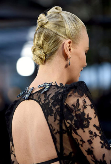 Ficha el peinado de Charlize Theron a lo Star Wars Ficha el peinado de Charlize Theron a lo Star Wars