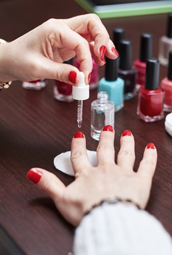 Trucos para pintarte las uñas Trucos para pintarte las uñas