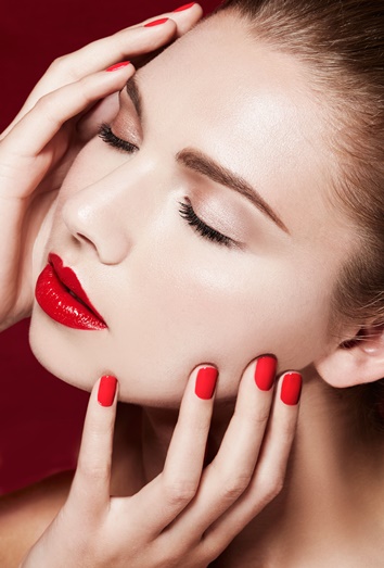 Uñas que combinan con tus prendas