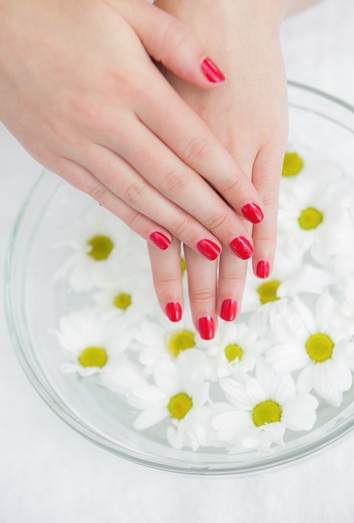 Razones para no llevar siempre las uñas pintadas Razones para no llevar siempre las uñas pintadas