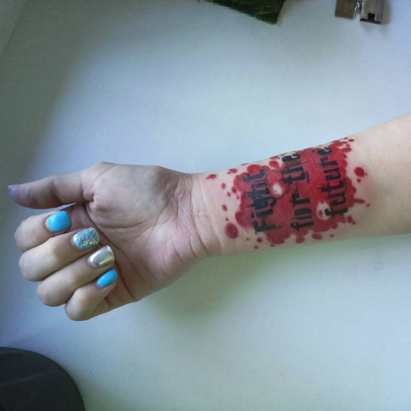 216847-prohibidos2 herida tattoo