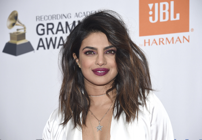 PRIYANKA CHOPRA Peinados que serán tendencia en verano