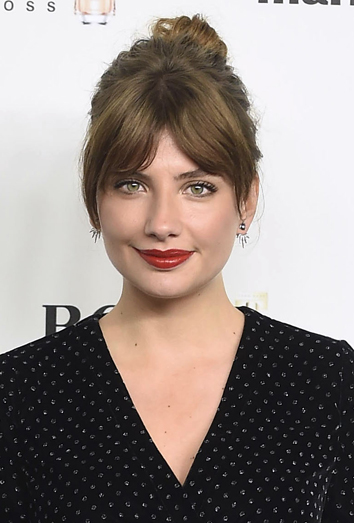 El flequillo de Miriam Giovanelli