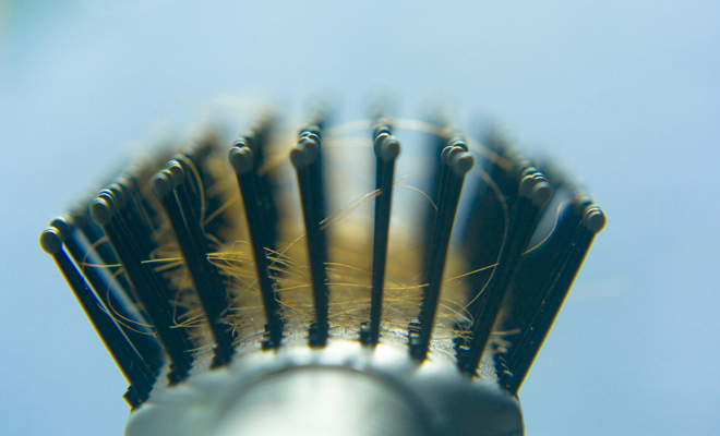 Cómo desenredar el pelo fácil y rápido