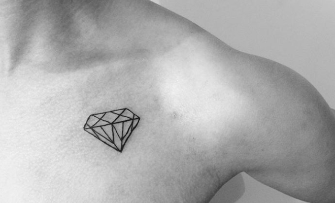 Tatuajes creativos para las mujeres Leo. ¡Irresistibles!