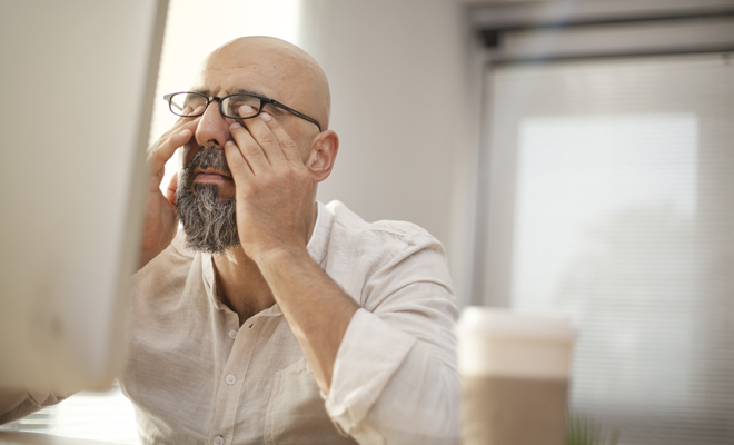 Tratamos el tema de las ojeras en los hombres: ¿cómo eliminarlas? Tratamos el tema de las ojeras en los hombres: ¿cómo eliminarlas?
