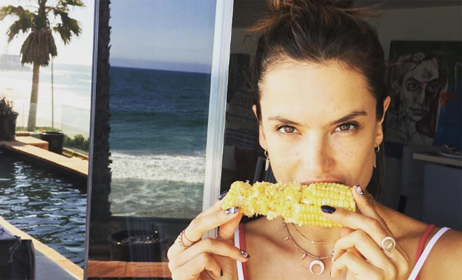 Trucos para comer en verano y ¡disfrutar a tope! Trucos para comer en verano y ¡disfrutar a tope!