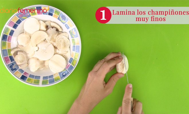 Recetas de aperitivos fáciles: el carpaccio de champiñones más rico Paso 1 Recetas de aperitivos fáciles: el carpaccio de champiñones más rico Paso 1