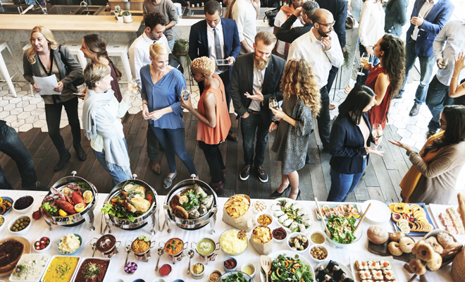 8 hábitos que te hacen engordar en la oficina 8 hábitos que te hacen engordar en la oficina