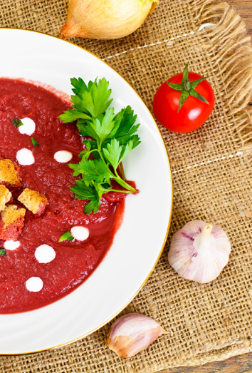 Salmorejo de manzana y remolacha Salmorejo de manzana y remolacha