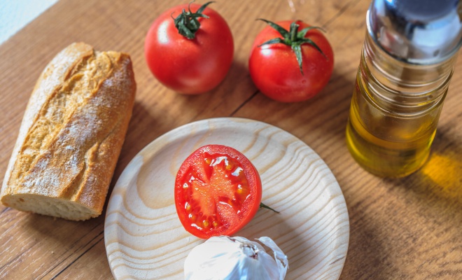 Tomate disminuye cáncer de piel