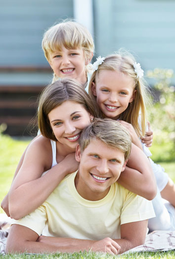 La familia de la mujer Gallo según el horóscopo chino. 