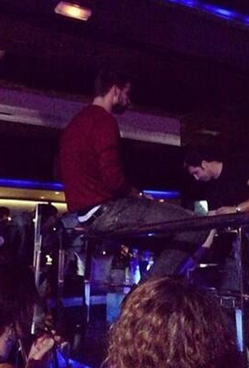 Piqué de fiesta sin Shakira.