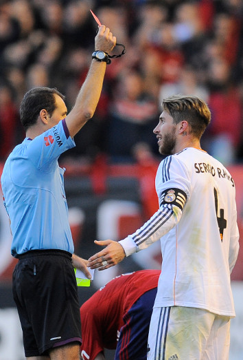 Sergio Ramos, de nuevo expulsado.