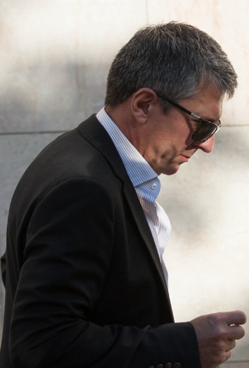 El padre de Messi, investigado por presunto blanqueo de dinero procedente del narcotráfico. El padre de Messi, investigado por presunto blanqueo de dinero procedente del narcotráfico.