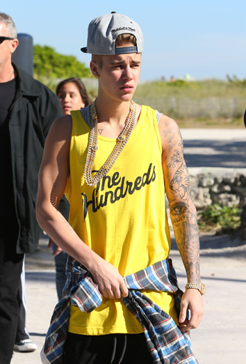 Justin Bieber, un delincuente en potencia. Justin Bieber, un delincuente en potencia.