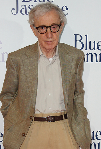 Woody Allen, acusado pos presuntos abusos sexuales a su hija Dylan Farrow. Dylan Farrow, denuncia abusos sexuales de Woody Allen.