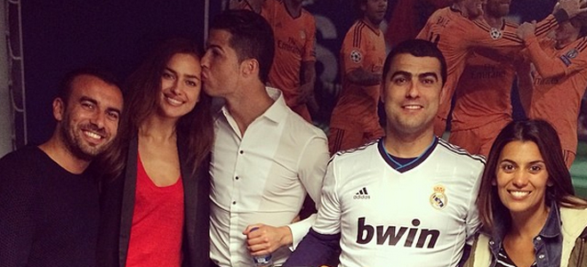 Cristiano Ronado, junto a Irina Shayk y su familia tras la final de Champions.