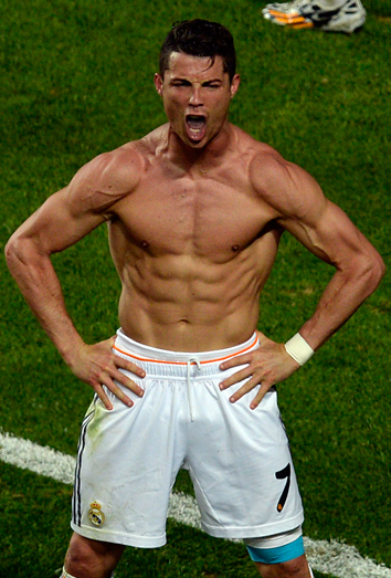 Cristiano Ronaldo celebra su gol en la final de la Champions.