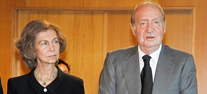 Doña Sofía y Don Juan Carlos, durante un acto oficial.