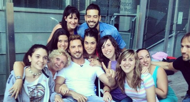 David Bisbal visitó a sus fans en el Palacio de los Deportes. David Bisbal visitó a sus fans en el Palacio de los Deportes.