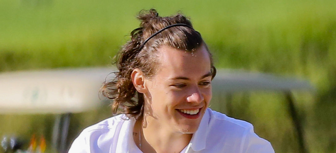 La sonrisa de Harry Styles, premiada en los Teen Choice Awards 2014. La sonrisa de Harry Styles, premiada en los Teen Choice Awards 2014.
