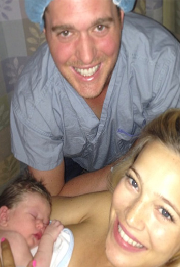 Luisana Lopilato y Michael Bublé con su hijo Noah Luisana Lopilato y Michael Bublé con su hijo Noah