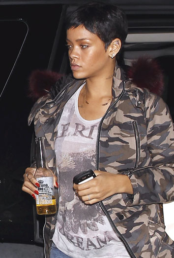 Rihanna Rihanna