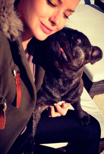 La China Suárez y su perro Apolo: los perros de los famosos La China Suárez y su perro Apolo: los perros de los famosos.