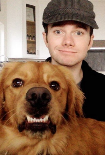 Estos son Chris Colfer y su perro Cooper, un golden Estos son Chris Colfer y su perro Cooper, un golden