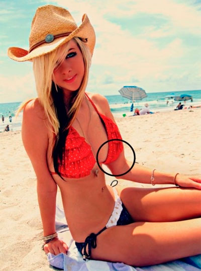 Grandes fails en Photoshop: cuando es mejor que parezca que tienes mejor cuerpo con un buen vestido que con Photoshop. Grandes fails en Photoshop: cuando es mejor que parezca que tienes mejor cuerpo con un buen vestido que con Photoshop.