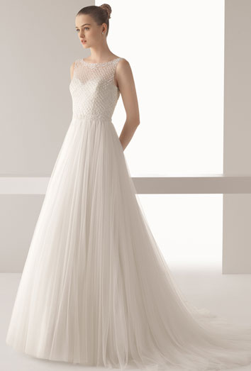 Vestidos de novia de la colección Soft de Rosa Clará