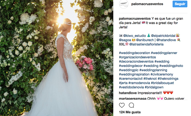 Qué vestido de novia te sienta mejor según tu cuerpo con corte de silueta A Qué vestido de novia te sienta mejor según tu cuerpo con corte de silueta A