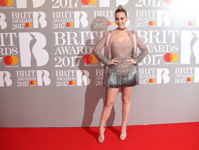 dress corto: Vestidos de fiesta cortos: una mujer, un gusto