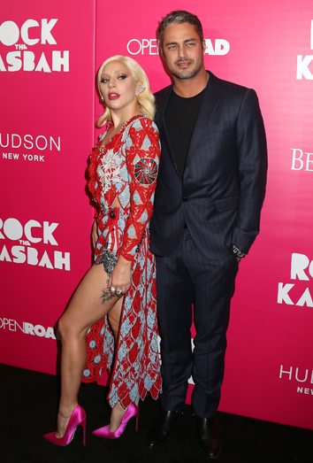 Lady Gaga y Taylor Kinney juntos en Rock the Kasbah