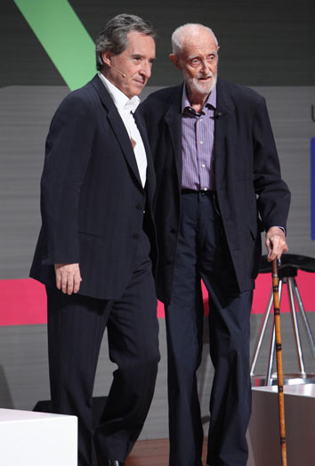 José Luis Sampedro e Iñaki Gabilondo. José Luis Sampedro e Iñaki Gabilondo.