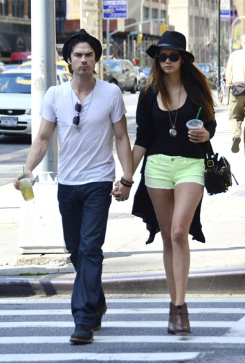 Ian Somerhalder y Nina Drobev Ian Somerhalder y Nina Drobev, pareja de Crónicas Vampíricas