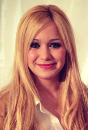 Karina, nominada a los premios Gardel 2013 en la categoria de mejor cantante tropical Karina, nominada a los premios Gardel 2013 en la categoria de mejor cantante tropical