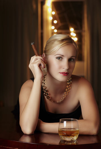 Significado de soñar con fumar: éxito y derrota a partes iguales