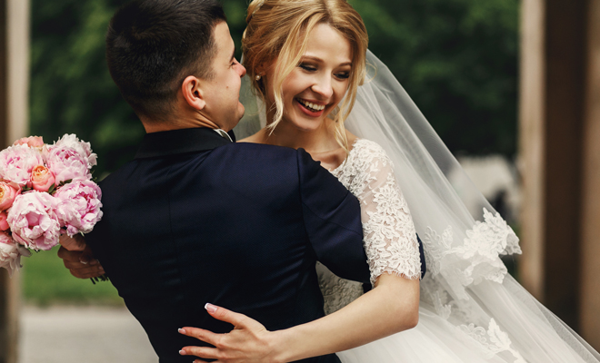 Soñar que llegas tarde a tu propia boda