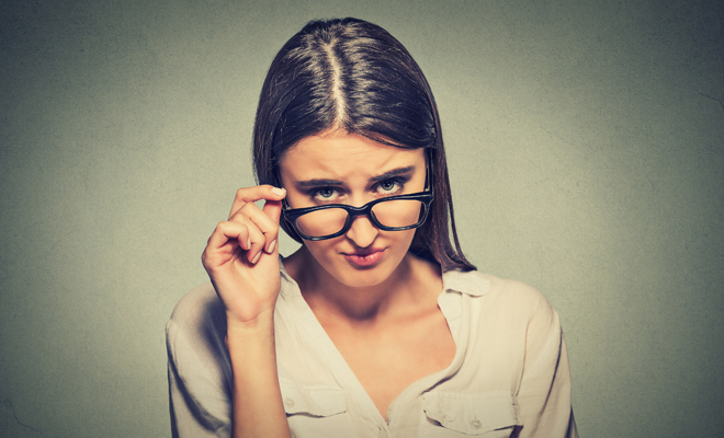 Qué significa soñar que todo el mundo te mira Qué significa soñar que todo el mundo te mira