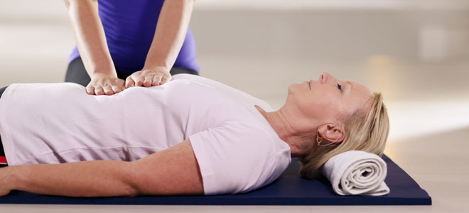 Reiki y dolor de estómago