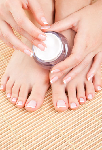 Remedios naturales para las uñas agrietadas de los pies