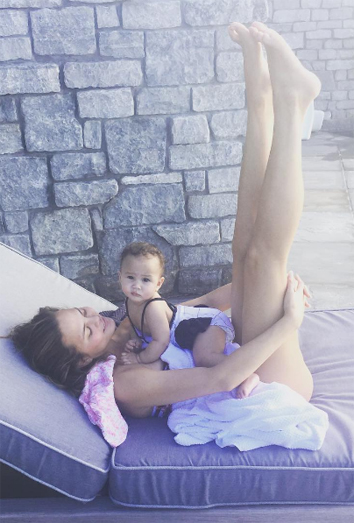 Cómo ejercitar las piernas en casa