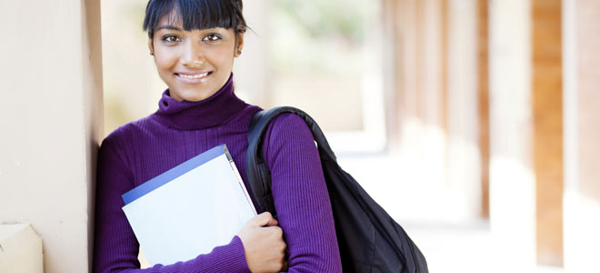 Dolor de espalda por bolsos y mochilas