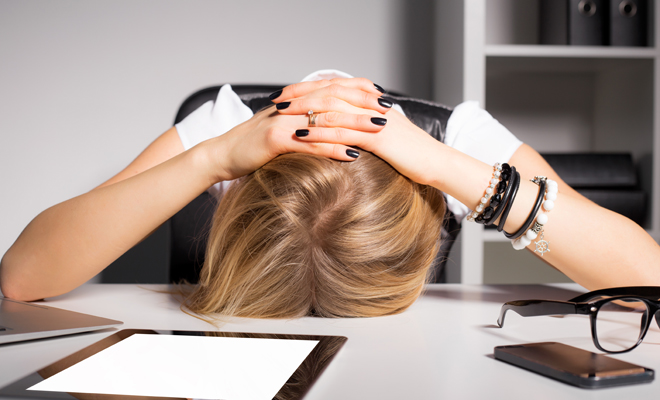 Así puedes aliviar el dolor de cabeza causado por la gripe Así puedes aliviar el dolor de cabeza causado por la gripe